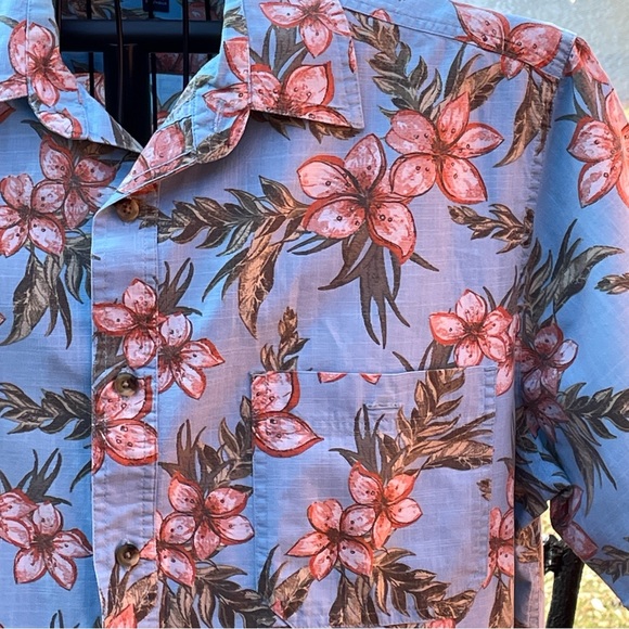 Croft & Barrow Mens Blue Hawaiian HibiscusFloral Button Shirt Short Sleeve Large - Picture 2 of 9